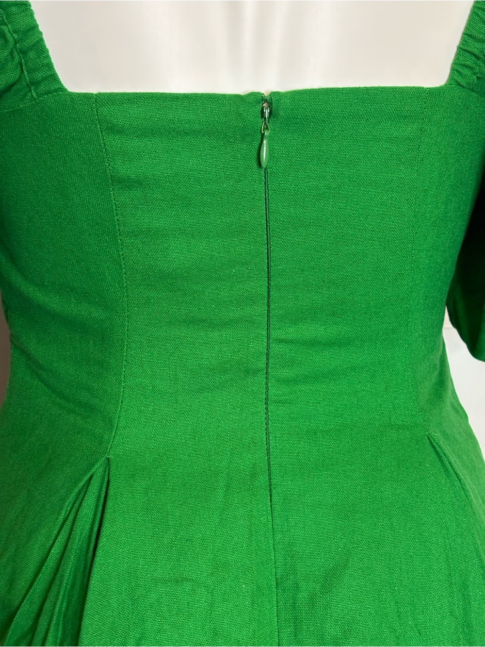 NWT House of Harlow 1960 Green Linen Blend Puff Sleeve Ring Detail Dress S - Picture 8 of 10